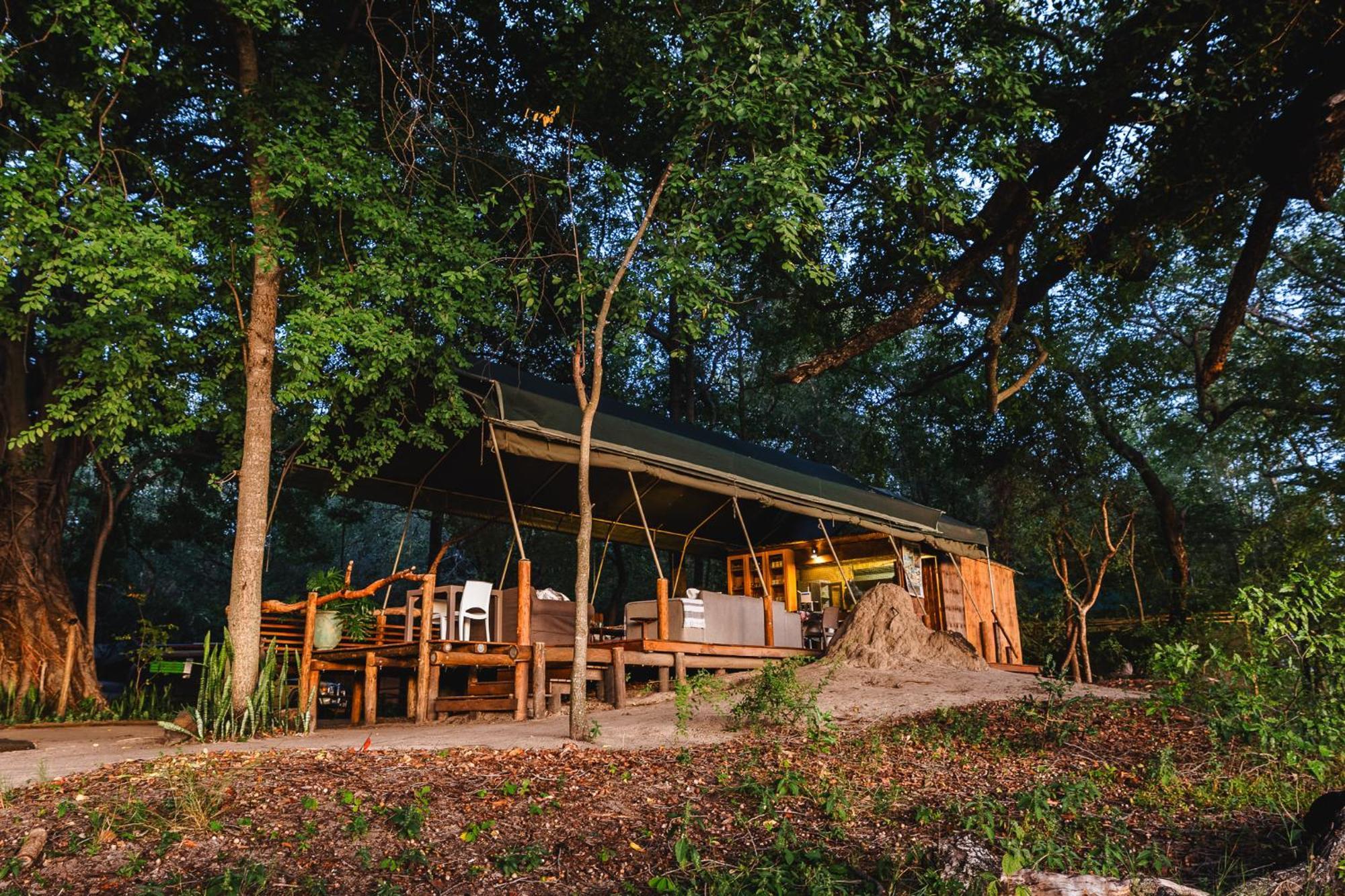 Askiesbos - Samochima Bush Camp Shakawe Dış mekan fotoğraf