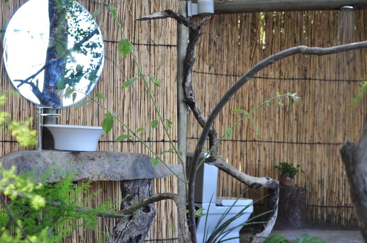 Askiesbos - Samochima Bush Camp Shakawe Dış mekan fotoğraf